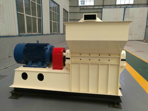 粉碎機(jī)正面圖